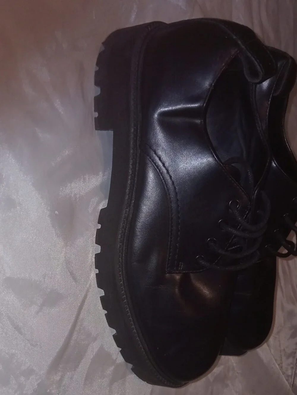 Zara polished black